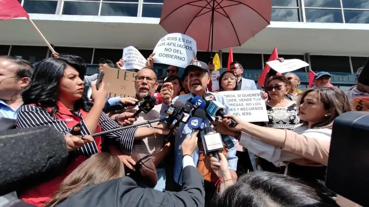 Protestos em Quito contestam venda de ativos da seguridade social