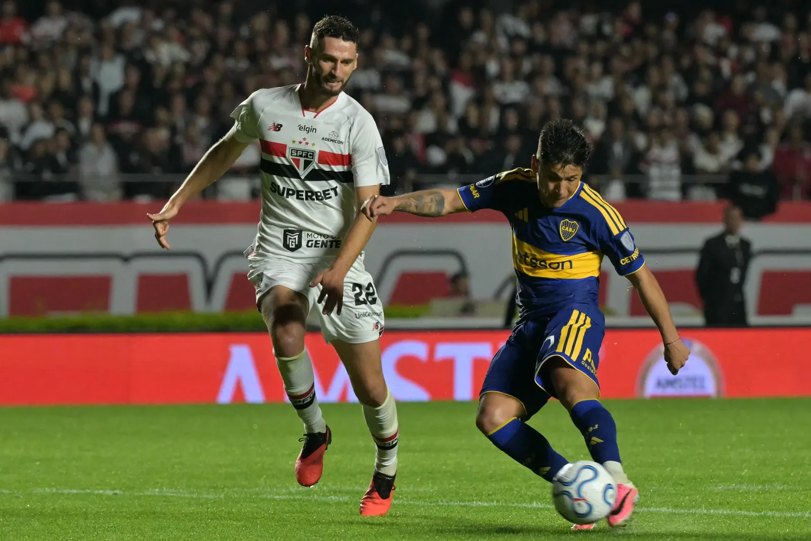 São Paulo empata com Boca Juniors e é eliminado nas quartas da Sul-Americana
