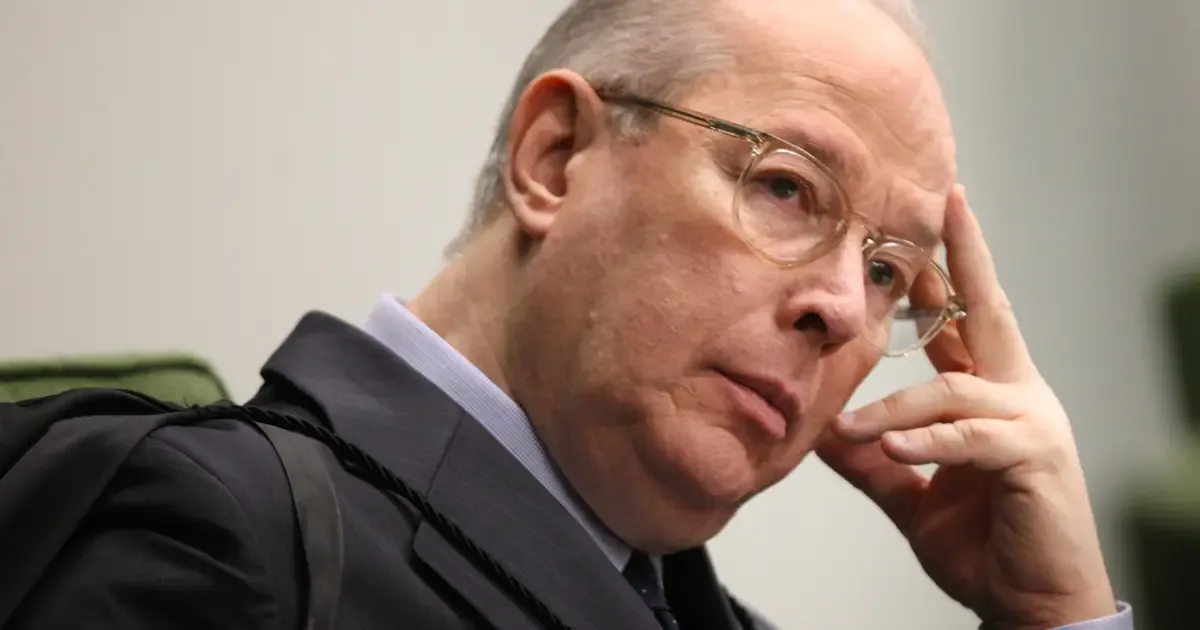 Celso de Mello cobra transparência e responsabilização em crise no STF
