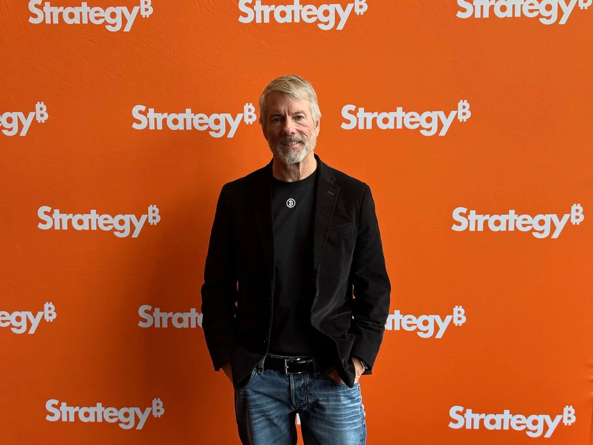 Strategy redireciona US$ 176,3 milhões para recomprar ações STRC