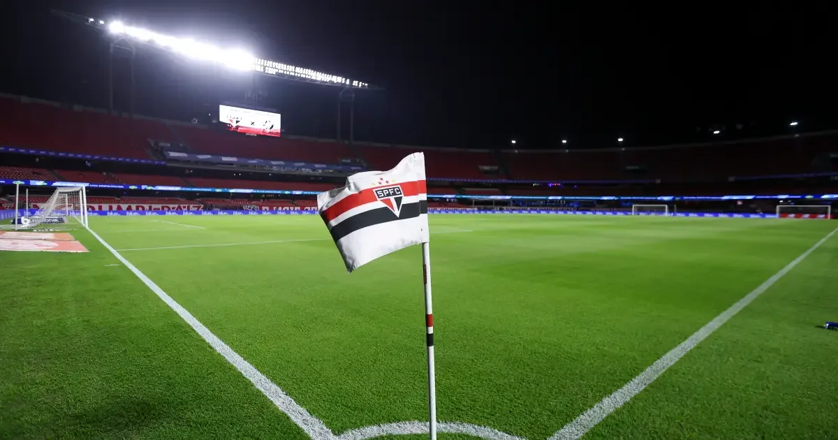 Futebol deste sábado tem cinco jogos do Brasileirão e atrações na Europa