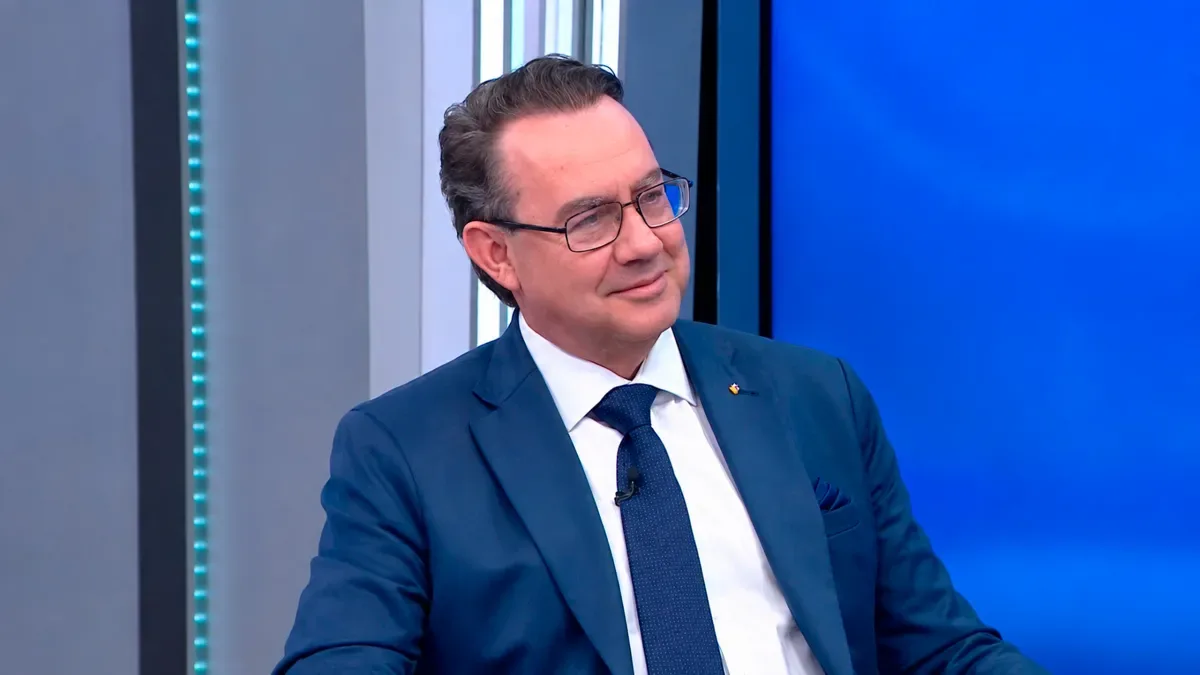 A candidatura de Augusto Cury e o voto de quem rejeita a polarização