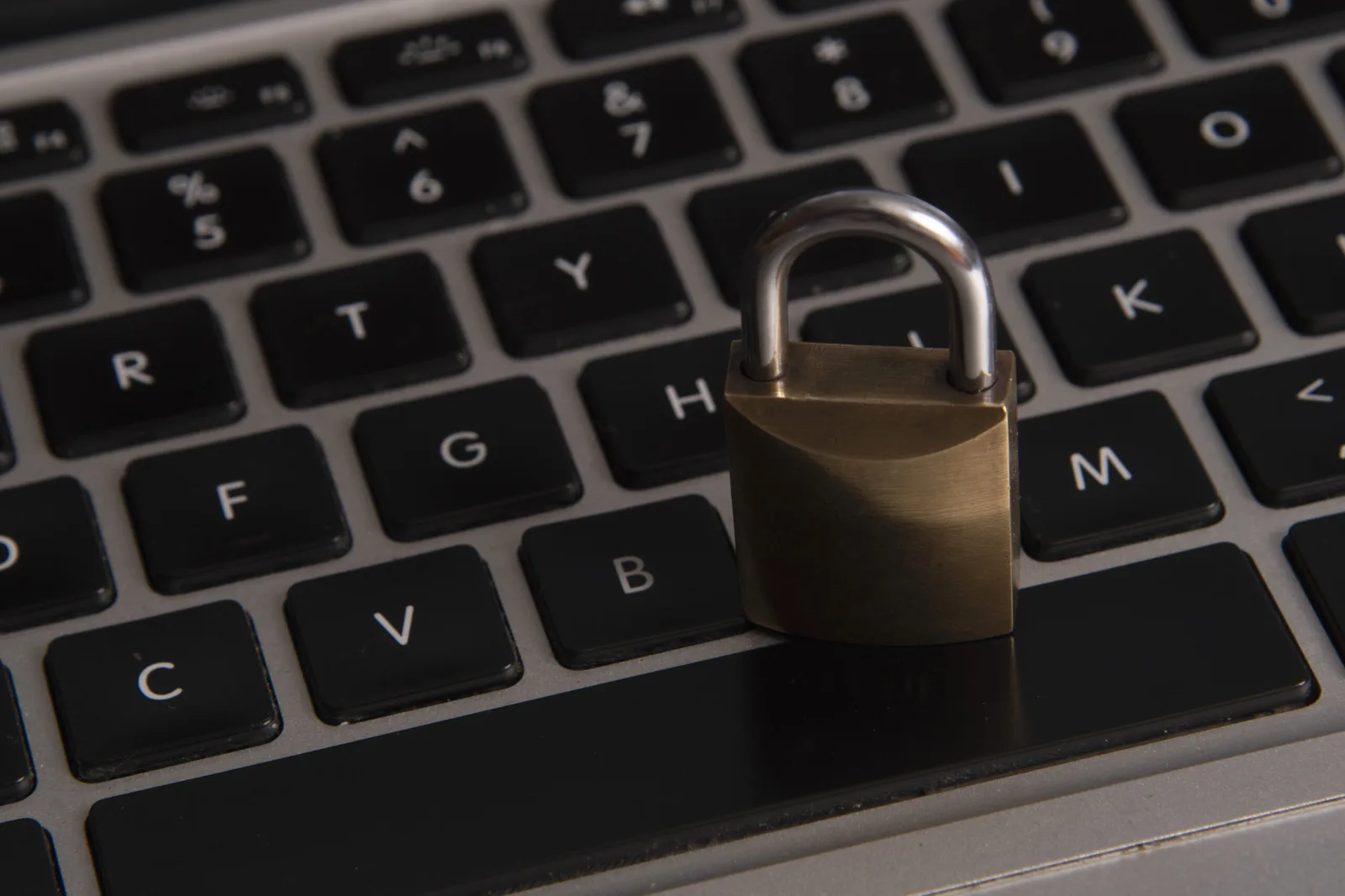 TJ-SC rejeita recurso do Facebook contra multa por contas bloqueadas