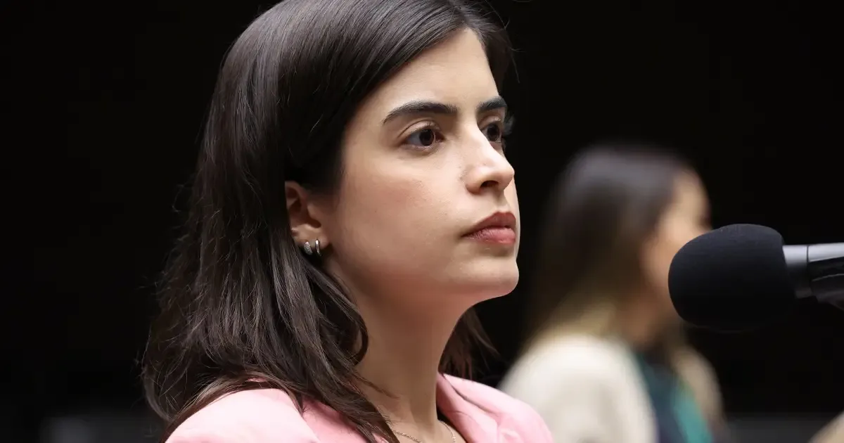 Mãe de Tabata Amaral fica internada na UTI após acidente em campanha