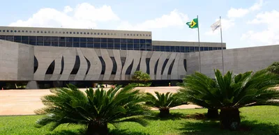 STJ preserva prevenção do relator original em processos conexos