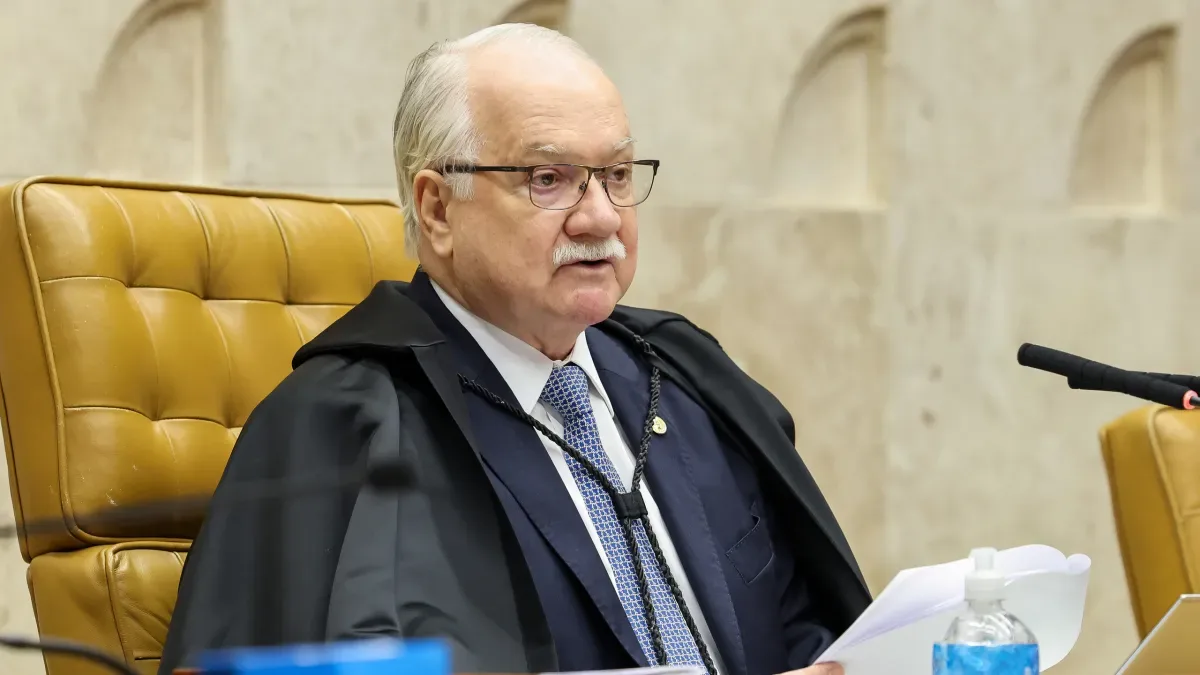 Fachin diz que STF deve resolver validade de relatório antes do mérito