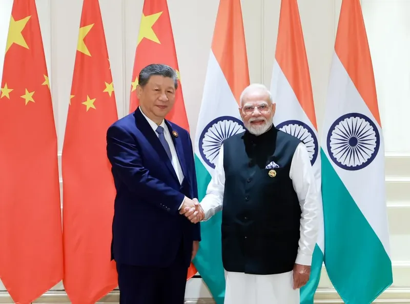 China e Índia defendem parceria e cooperação durante cúpula do BRICS
