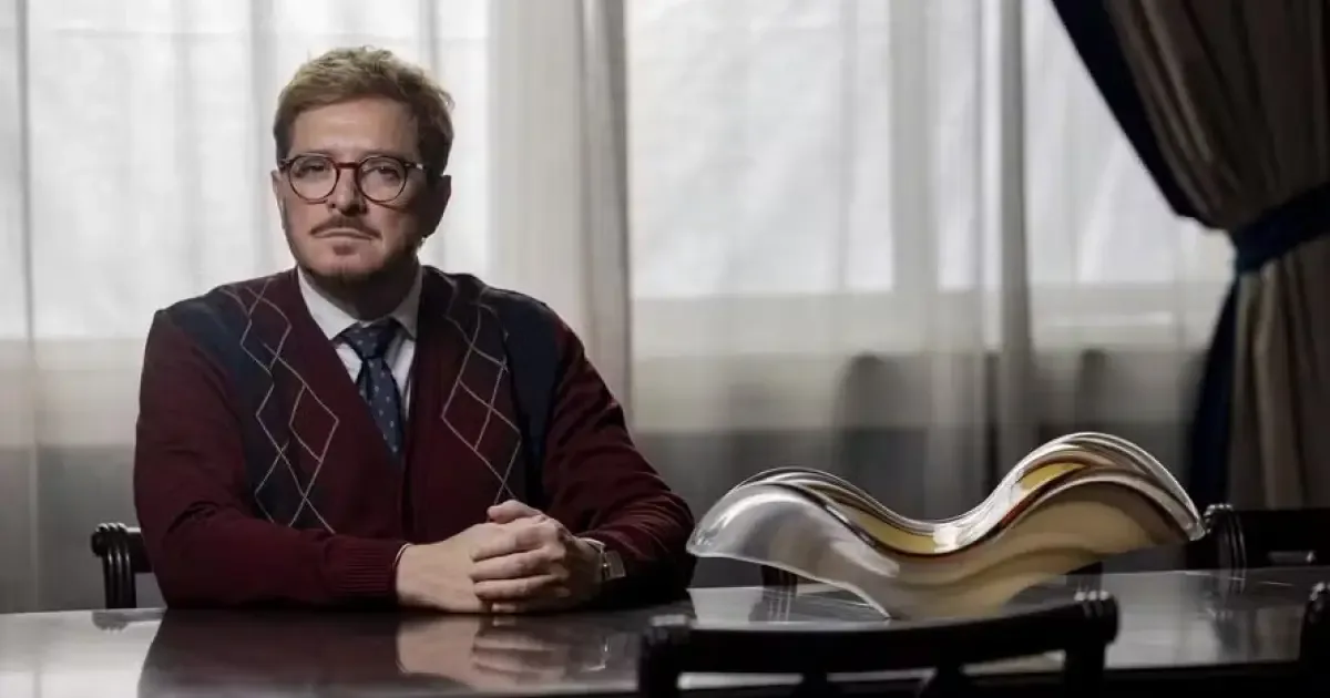 Guilherme Piva revela questionário usado por Amora Mautner na novela