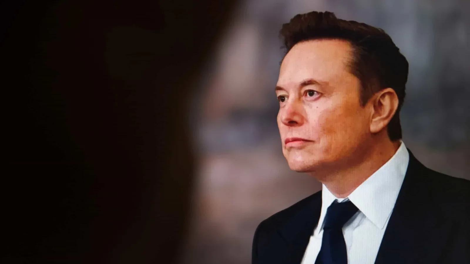 Musk defende avaliação cruzada de sistemas de inteligência artificial