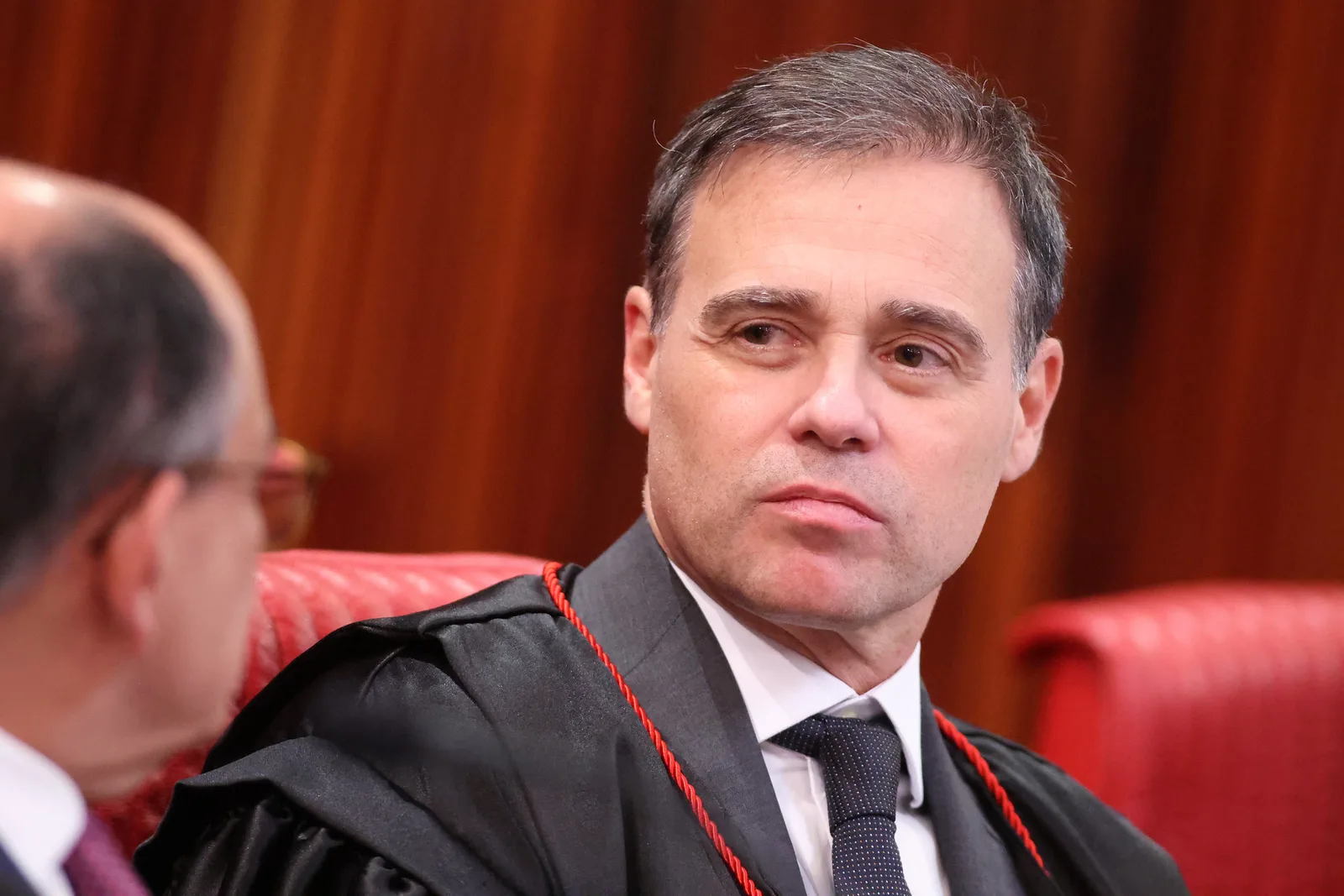 TSE mantém prefeito de Porto da Folha e afasta cassação por abuso eleitoral