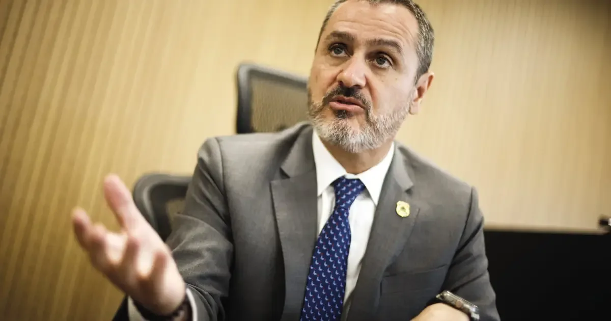Mendonça afasta diretor-geral e chefe da inteligência da Polícia Federal