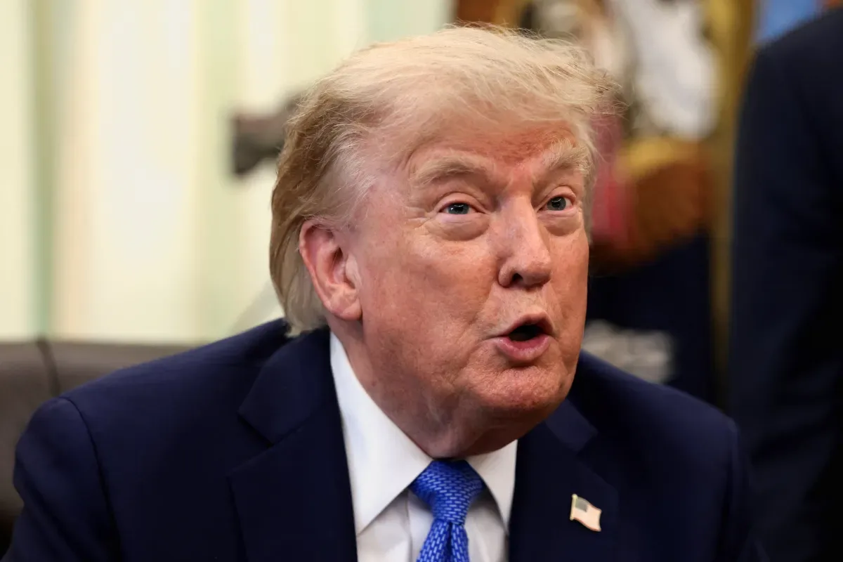 Administração Trump pede efeito imediato para novas regras do voto postal
