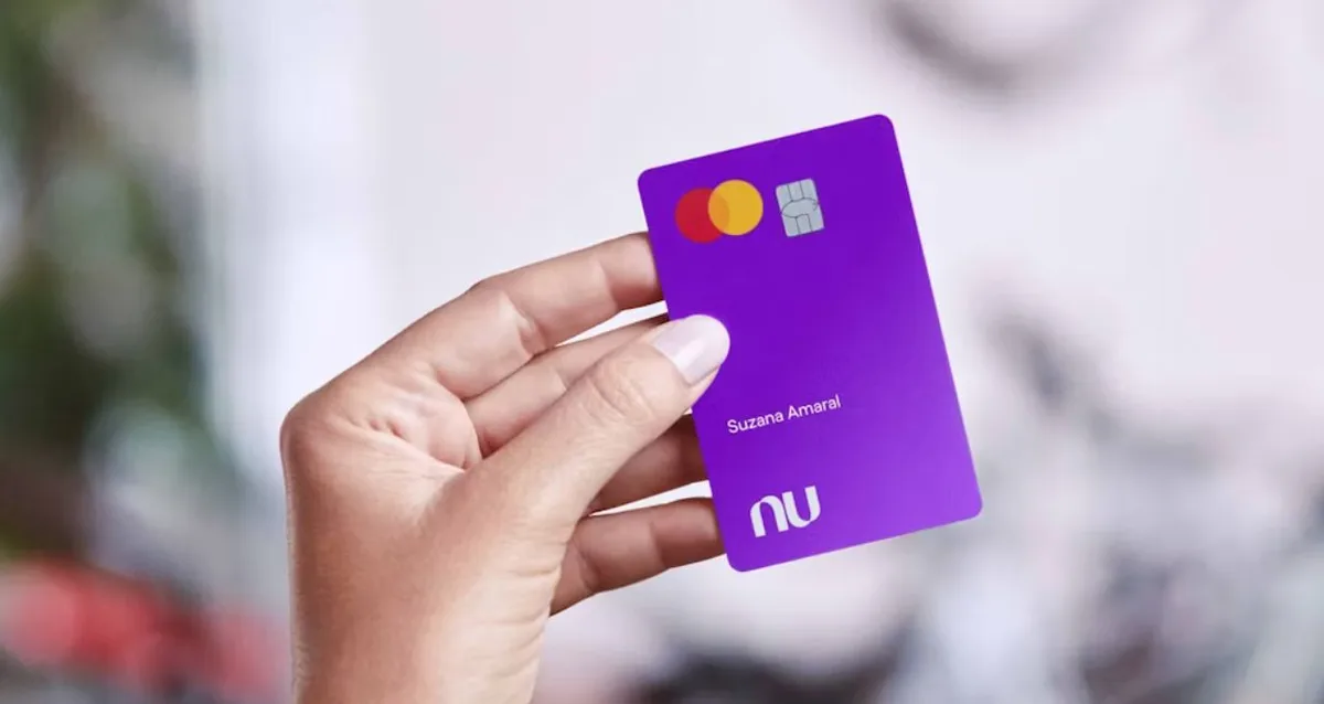 Nubank recua na Bolsa com possível compra da britânica Monzo