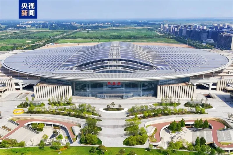 China amplia rede de trens de alta velocidade com quatro novos trechos