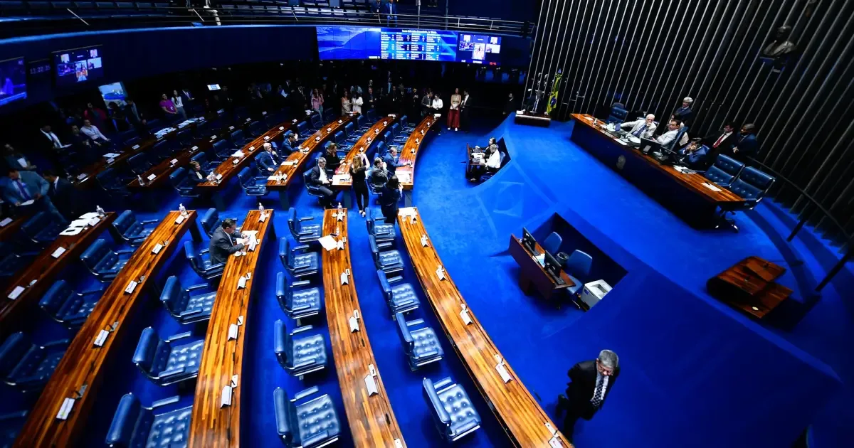 Senado bloqueia tribuna e impede discursos durante recesso eleitoral
