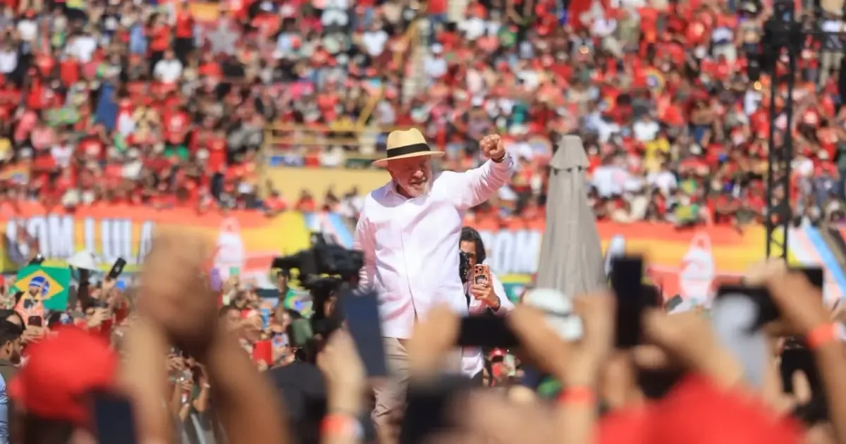 Lula participa de ato de campanha em Florianópolis no sábado