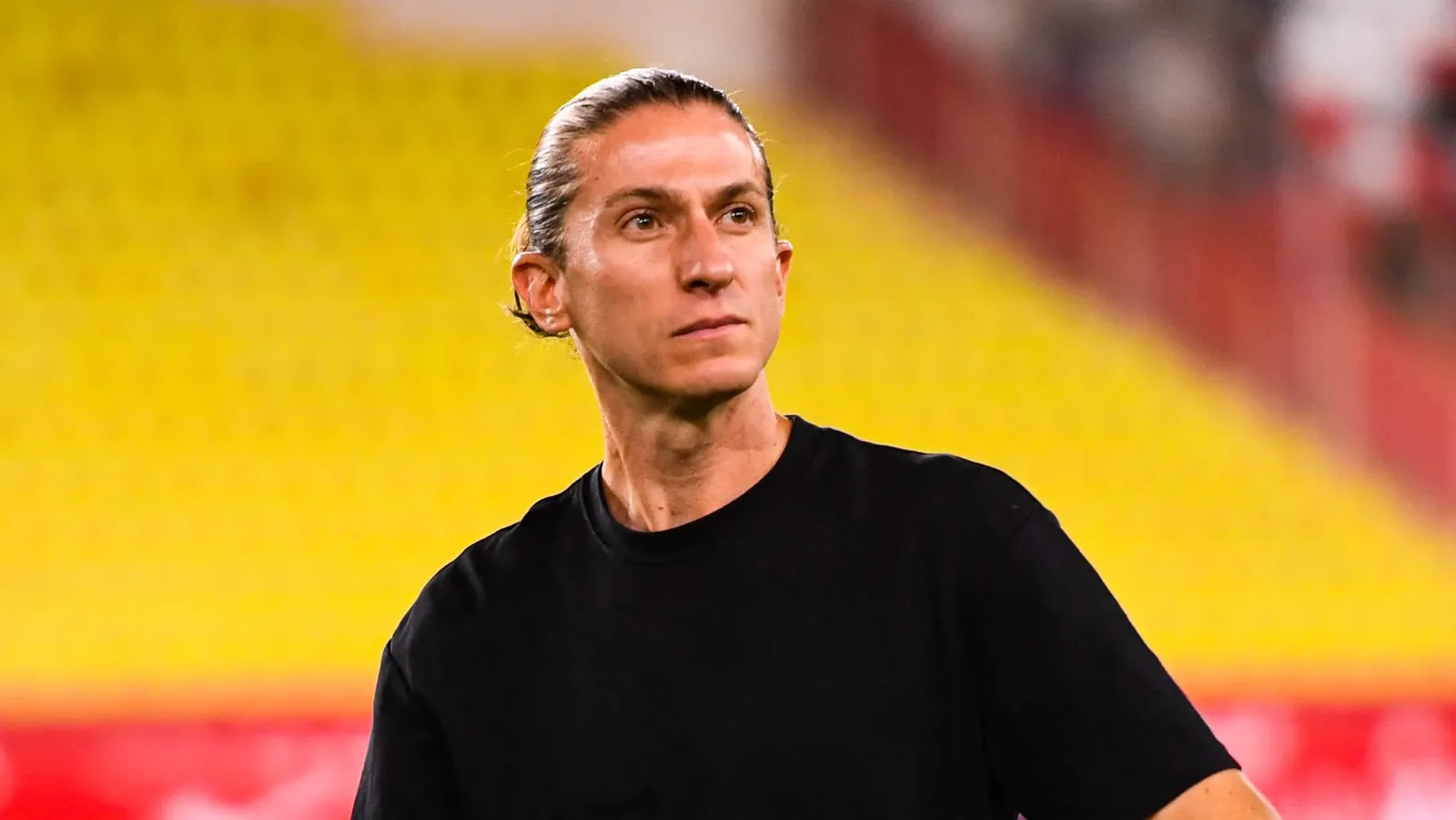 Filipe Luís destaca disputa por vagas antes de novo jogo do Monaco fora de casa