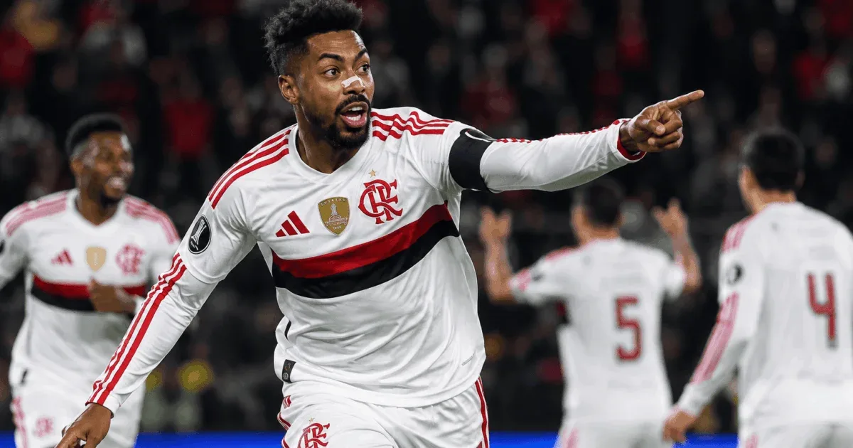 Flamengo vence Del Valle em Quito e abre vantagem nas quartas da Libertadores