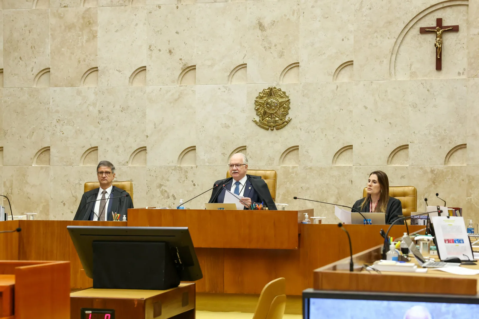 Plenário do STF debate relatórios da PF em reunião marcada para terça-feira