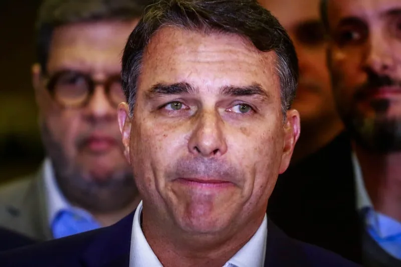 PF questiona fundo nos EUA usado para financiar filme sobre Bolsonaro