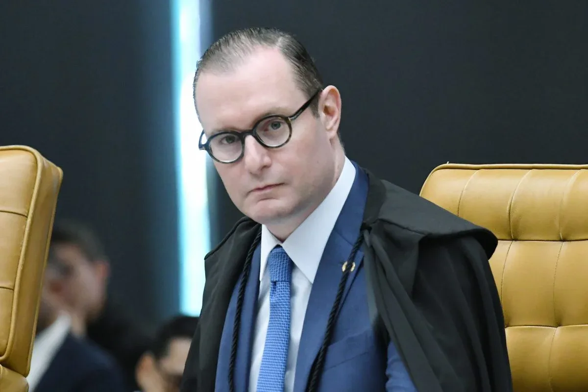 Zanin determina que PF entregue dados de celular de Daniel Vorcaro