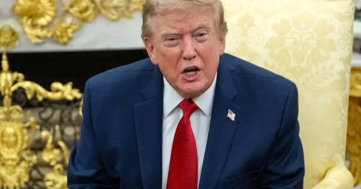 Trump ameaça tarifas contra Europa por aproximação com Canadá