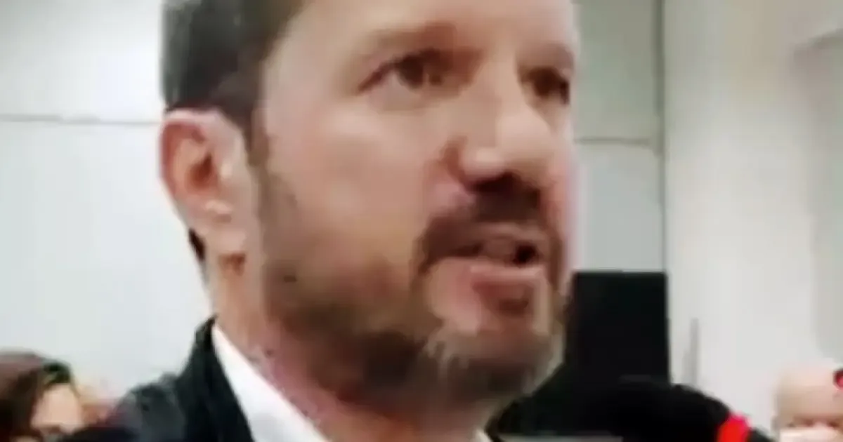 Diálogo cita receio de Lulinha sobre acesso da namorada de sócio a negócios