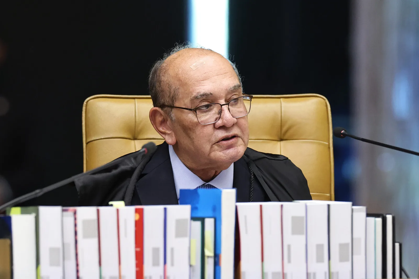 Gilmar quer revisar impedimentos antes de STF julgar processo ligado ao Banco Master