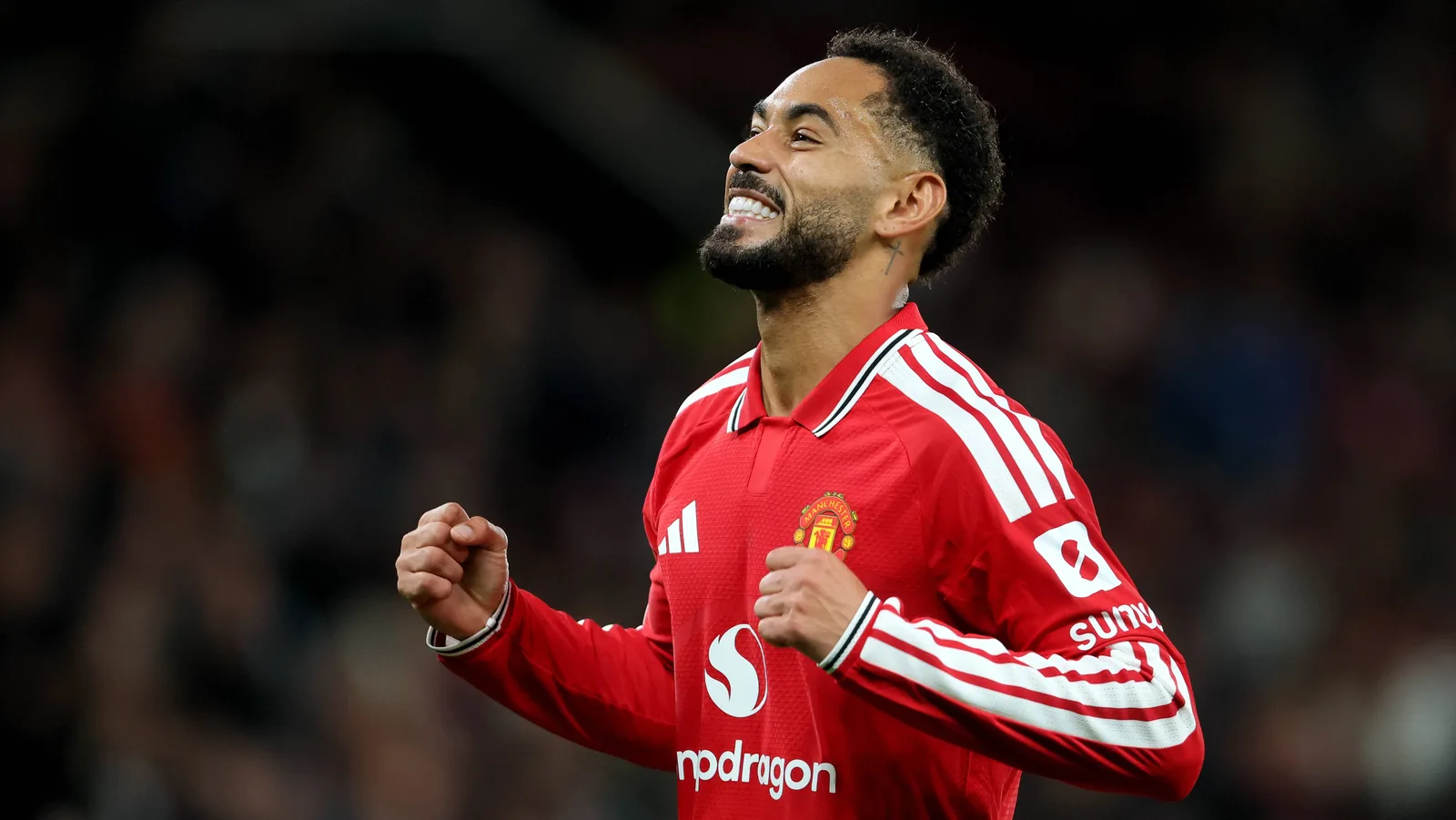 Manchester United vence Sabah por 4 a 0 na estreia da Champions League