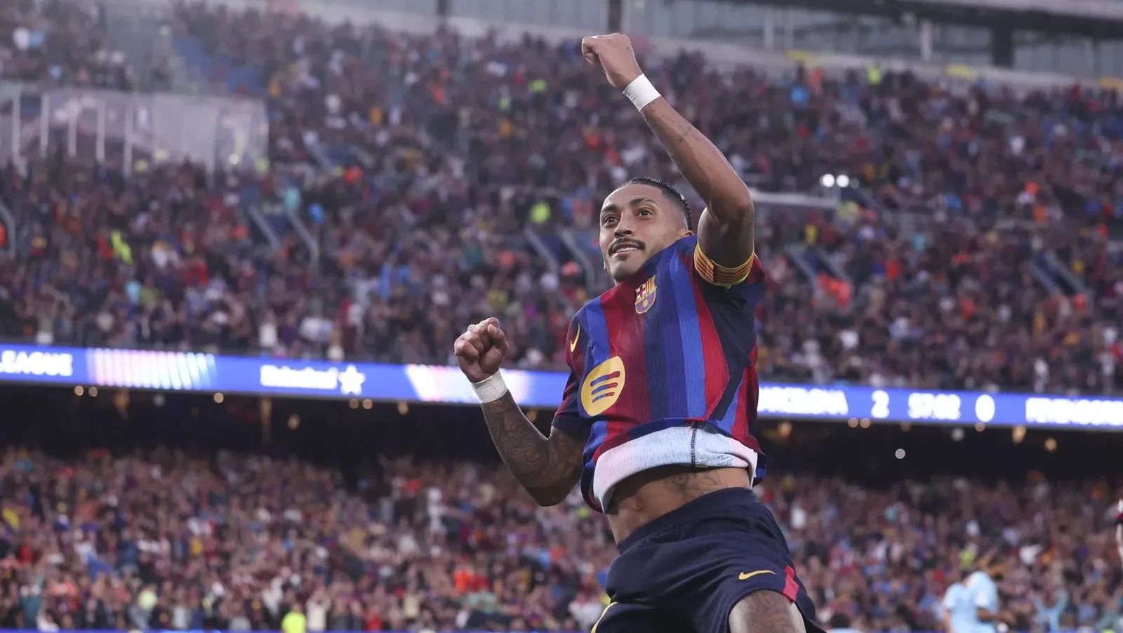 Barcelona goleia Feyenoord por 5 a 1 na abertura da Liga dos Campeões