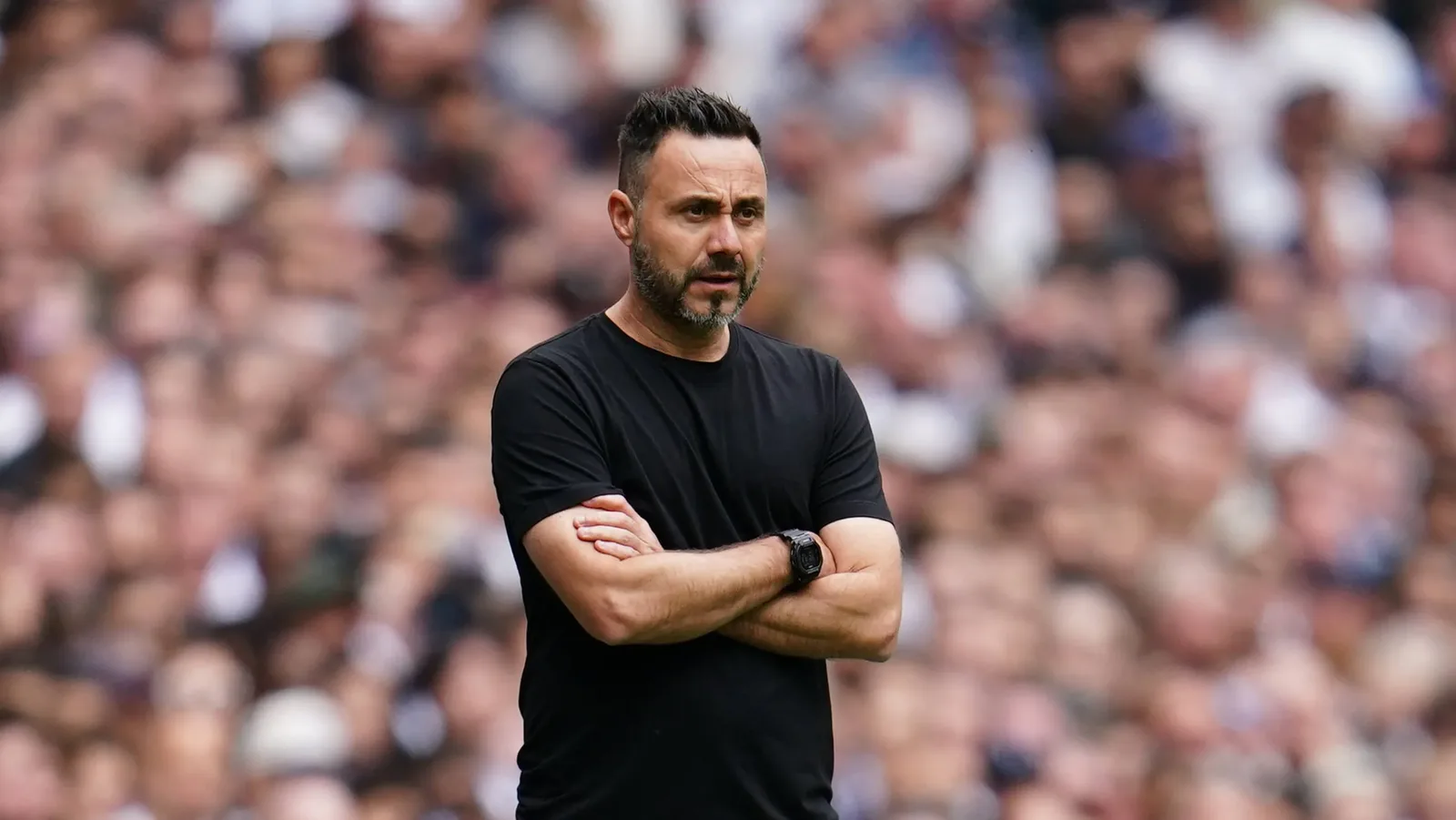 Tottenham perde para o Aston Villa e segue na vice-lanterna da Premier League
