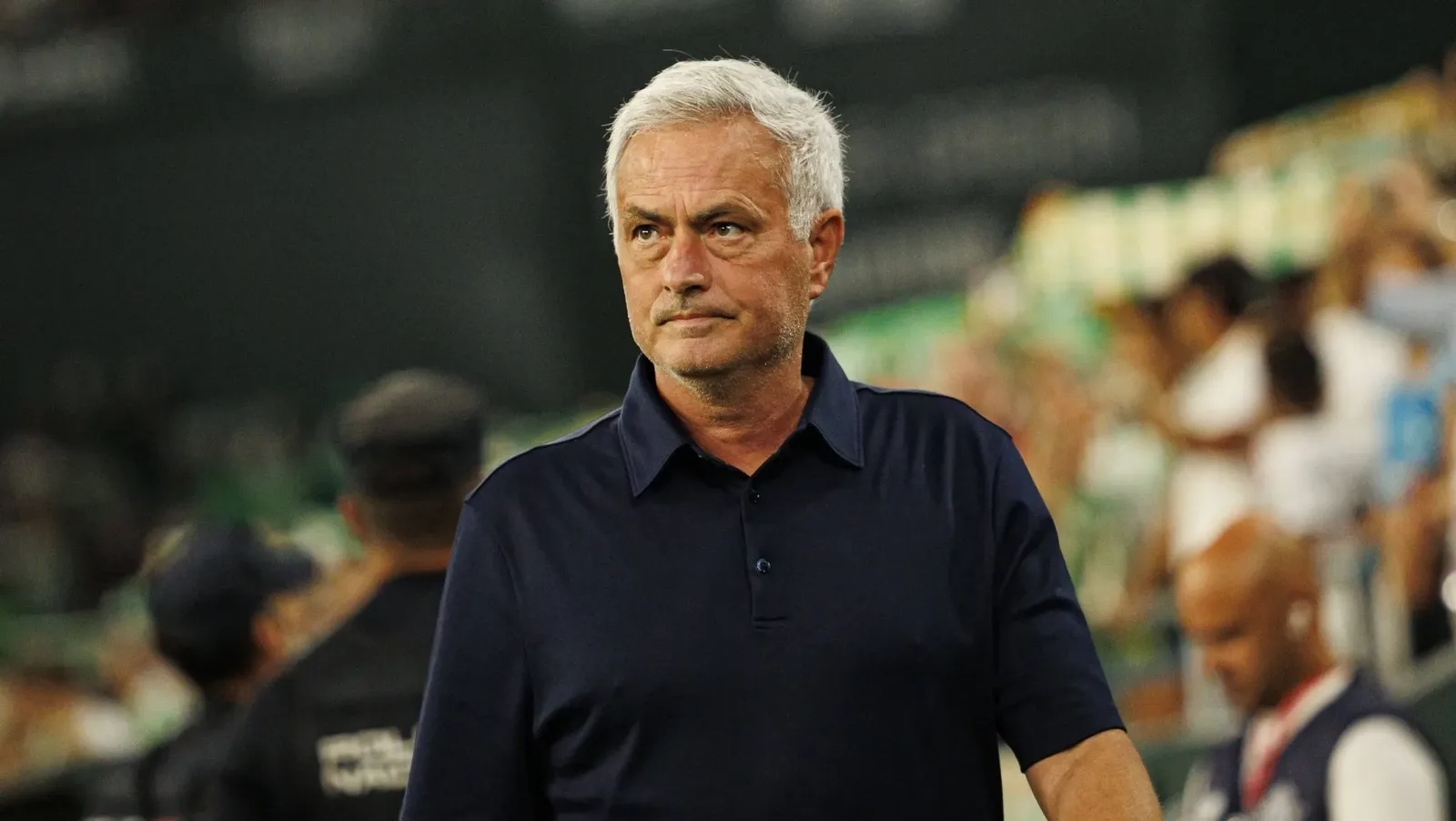 Mourinho vê falta de continuidade no Real Madrid antes do duelo com a Inter