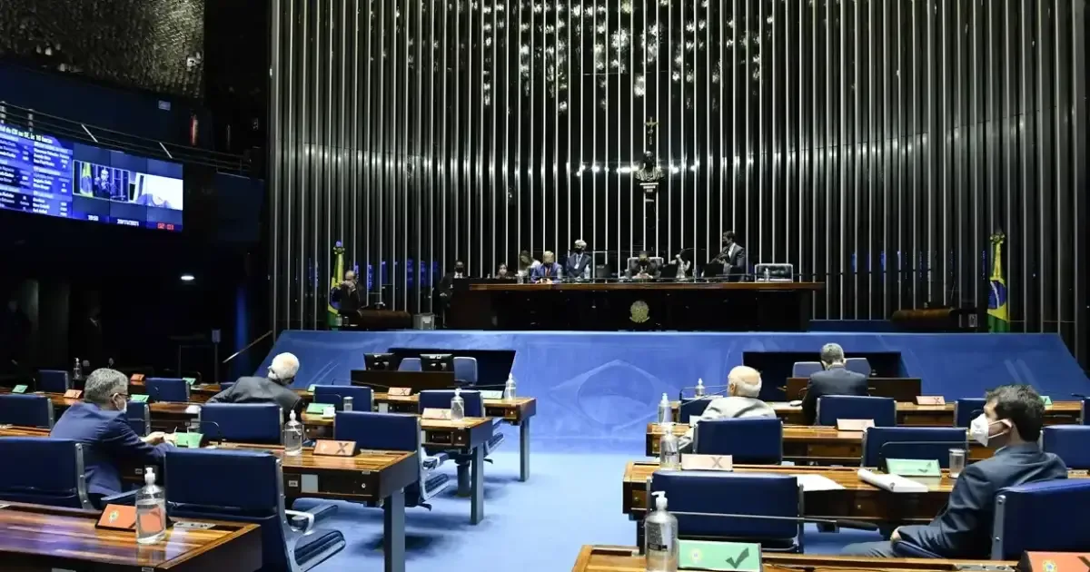 CBS pode ter cobrança adiada por disputa sobre prazo constitucional