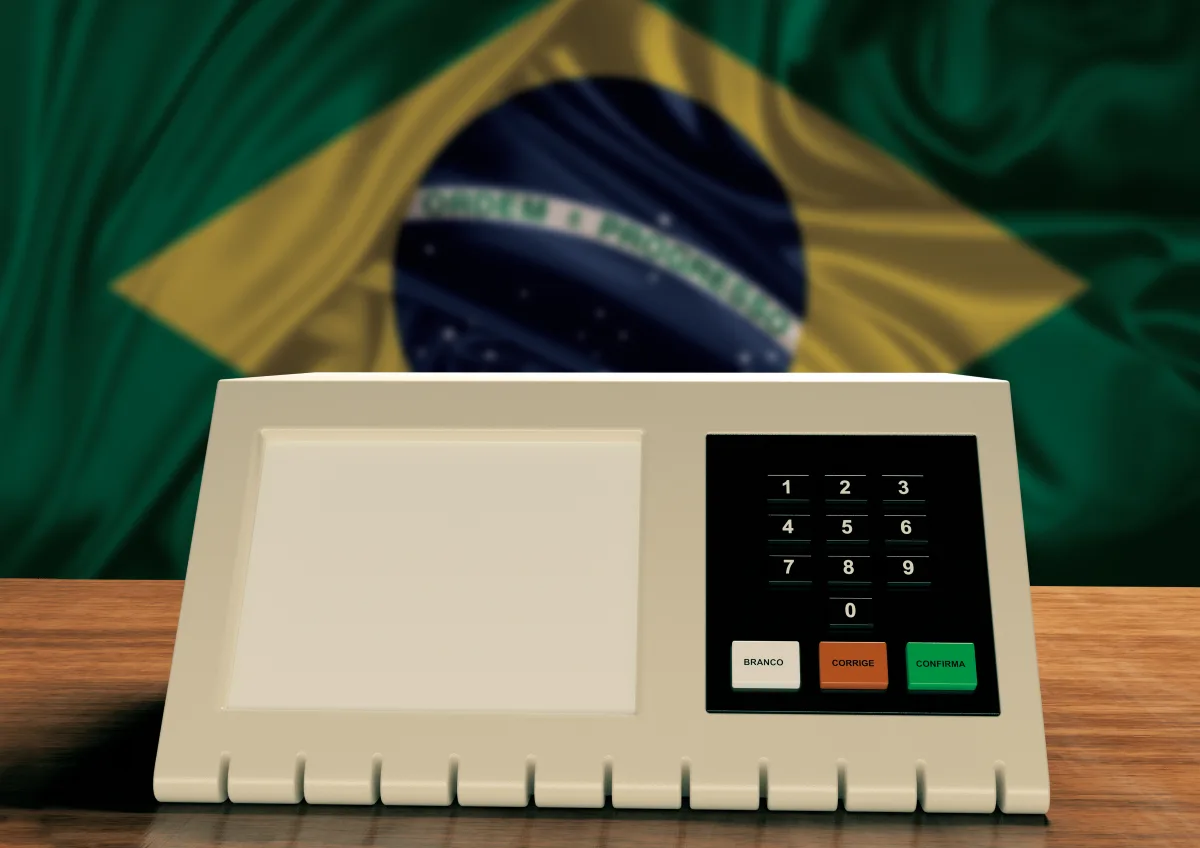 Candidatos levam críticas ao STF e propostas para atos do 7 de Setembro
