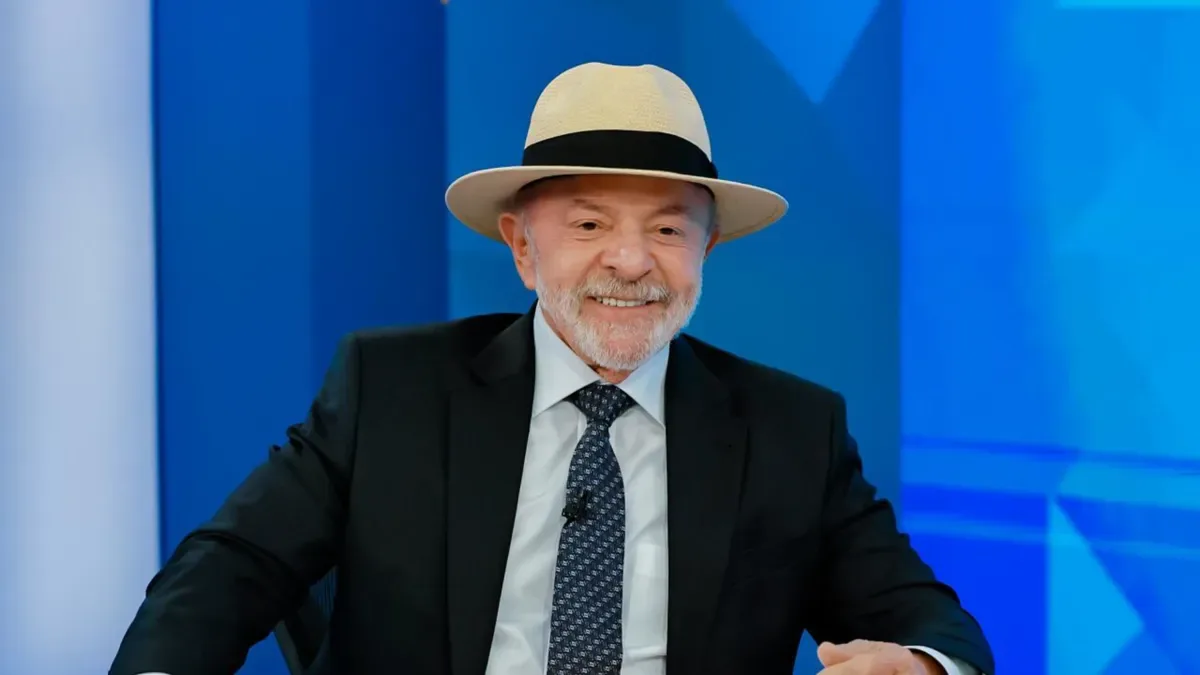 Campanha de Lula amplia ações com fã-clubes e temas econômicos