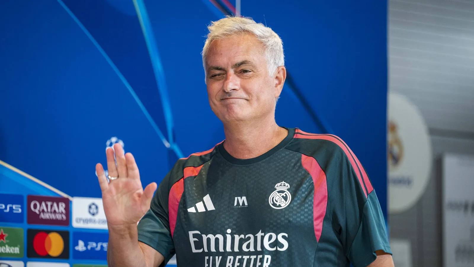 Mourinho escolhe o Real Madrid e recusa comando de Portugal