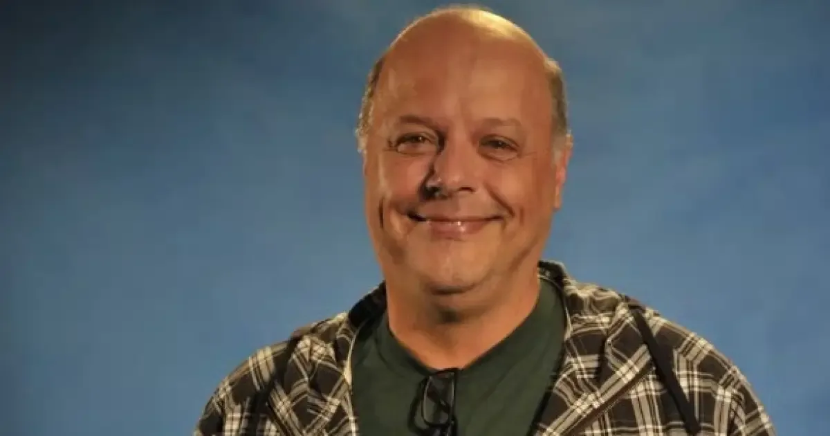 Ator Roney Facchini morre aos 73 anos após mal súbito em São Paulo