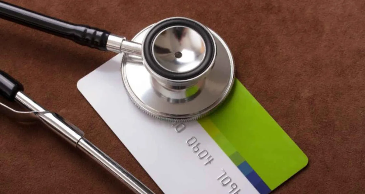 Câmara aprova projeto com multas para hospitais e envia texto à sanção