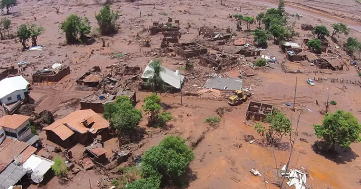 Justiça britânica avalia troca de escritórios no processo de Mariana contra a BHP