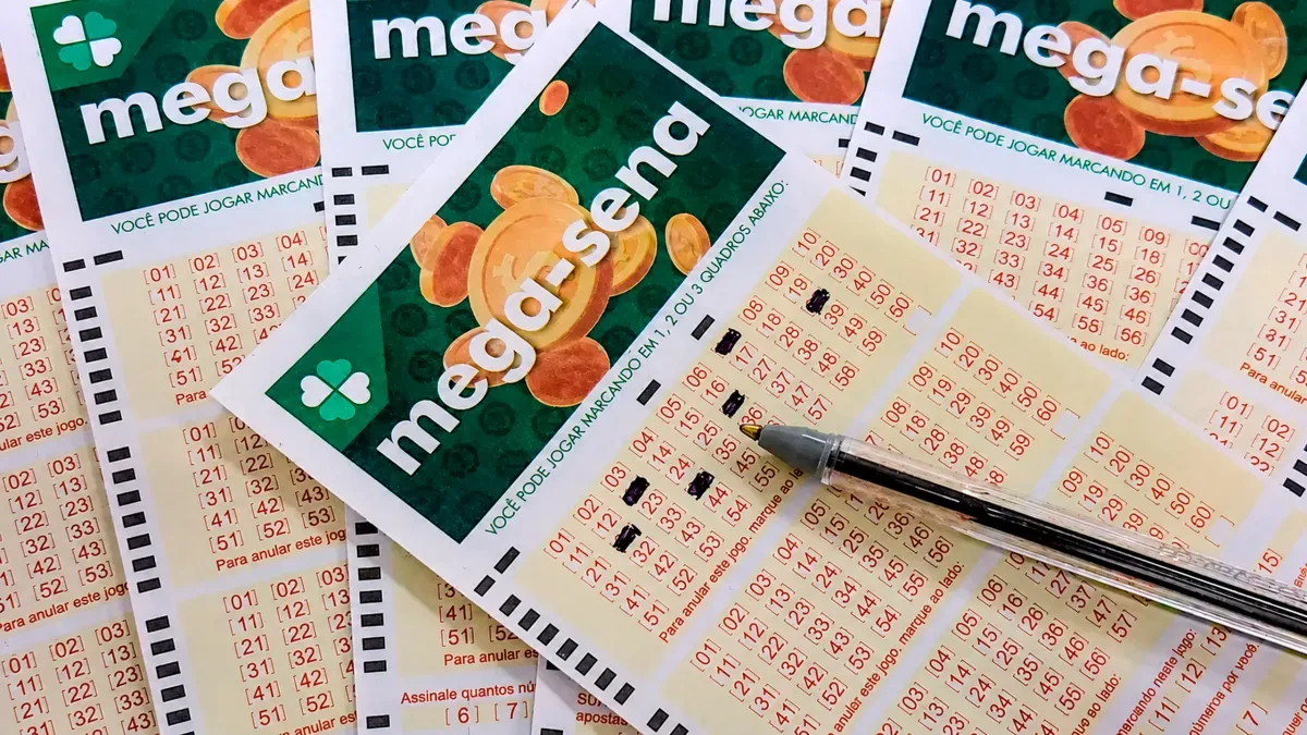 Mega-Sena sorteia dezenas do concurso 3.054, com prêmio de R$ 47.416.343,33