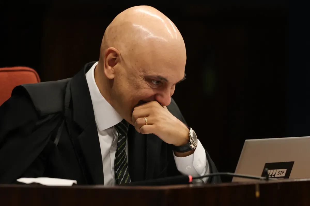 STF analisa nesta terça se abre investigação contra Alexandre de Moraes