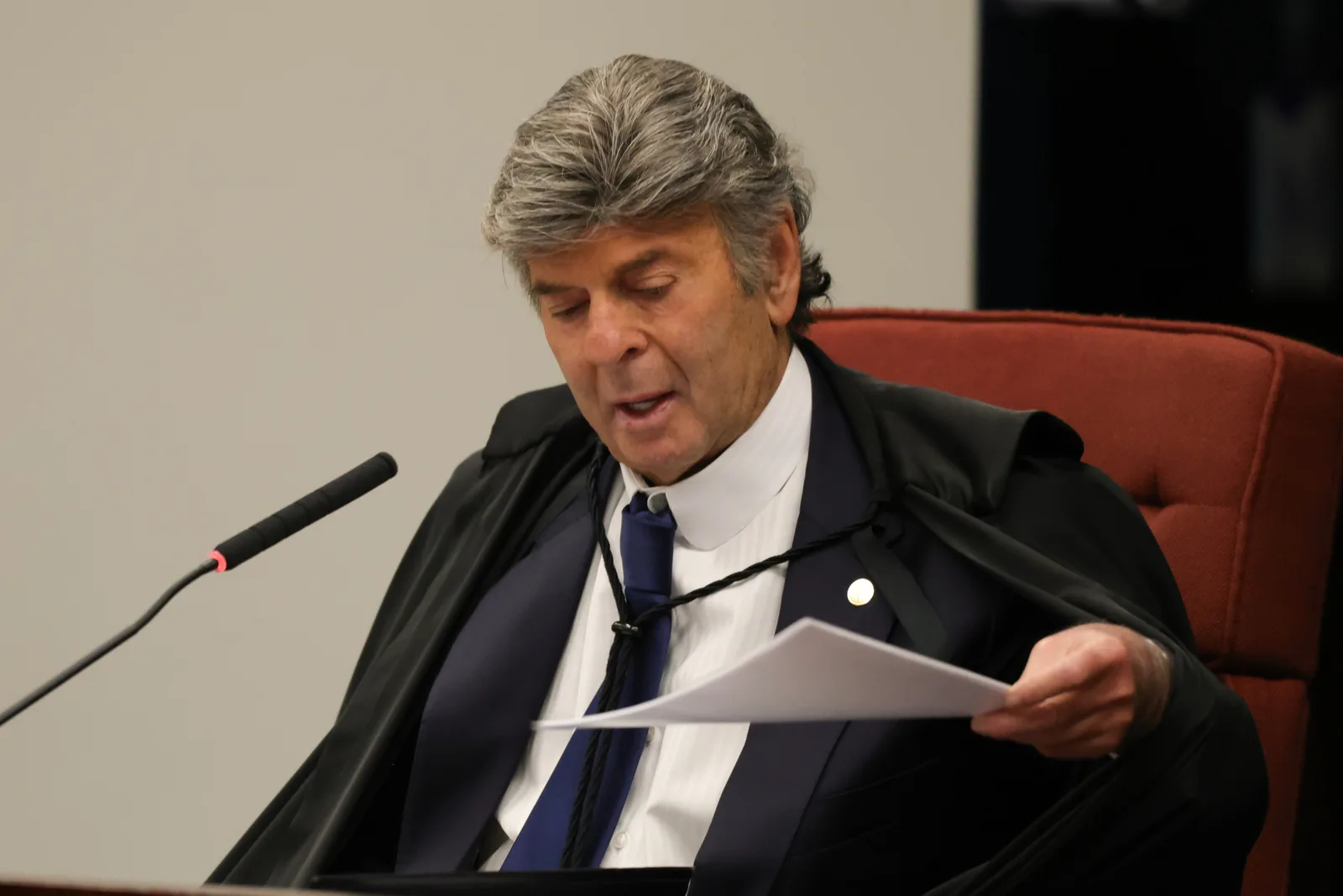 STF mantém Ficha Limpa para condenações anteriores a 2010