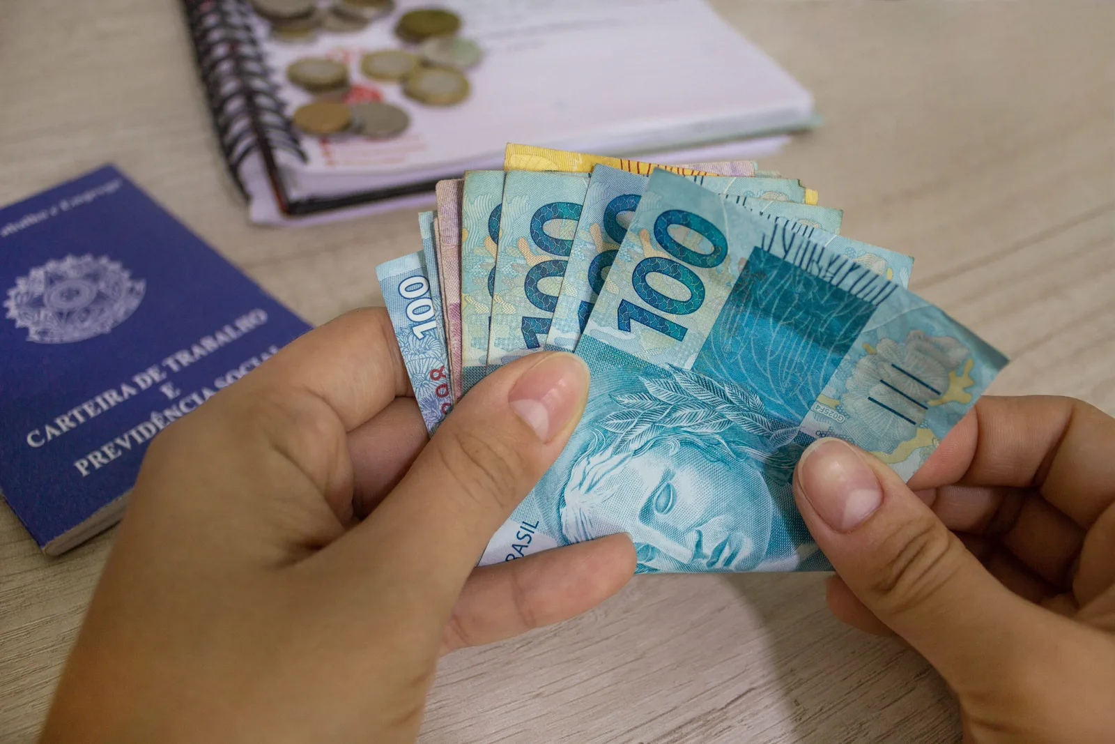 STF decide se 13º do aviso prévio entra na contribuição previdenciária