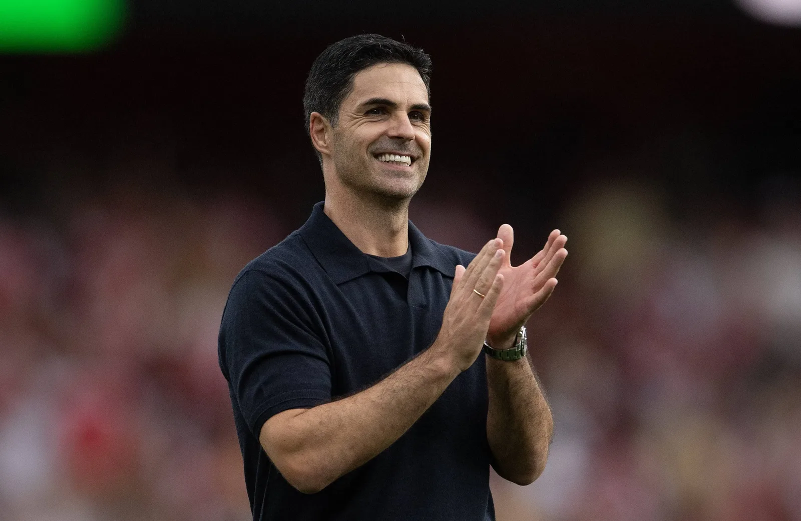 Arteta fica no Arsenal até 2029 após temporada de título e final europeia