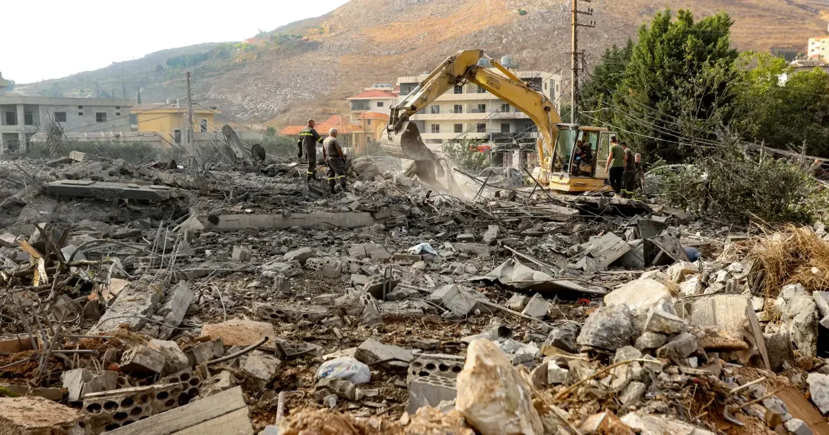Ataque israelense no sul do Líbano deixa 12 mortos, diz ministério