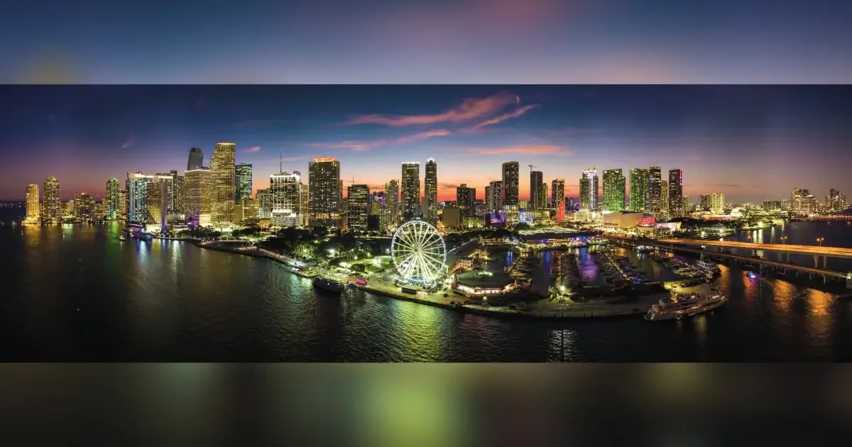 Miami atrai fortunas e transforma torres de luxo em símbolo de riqueza
