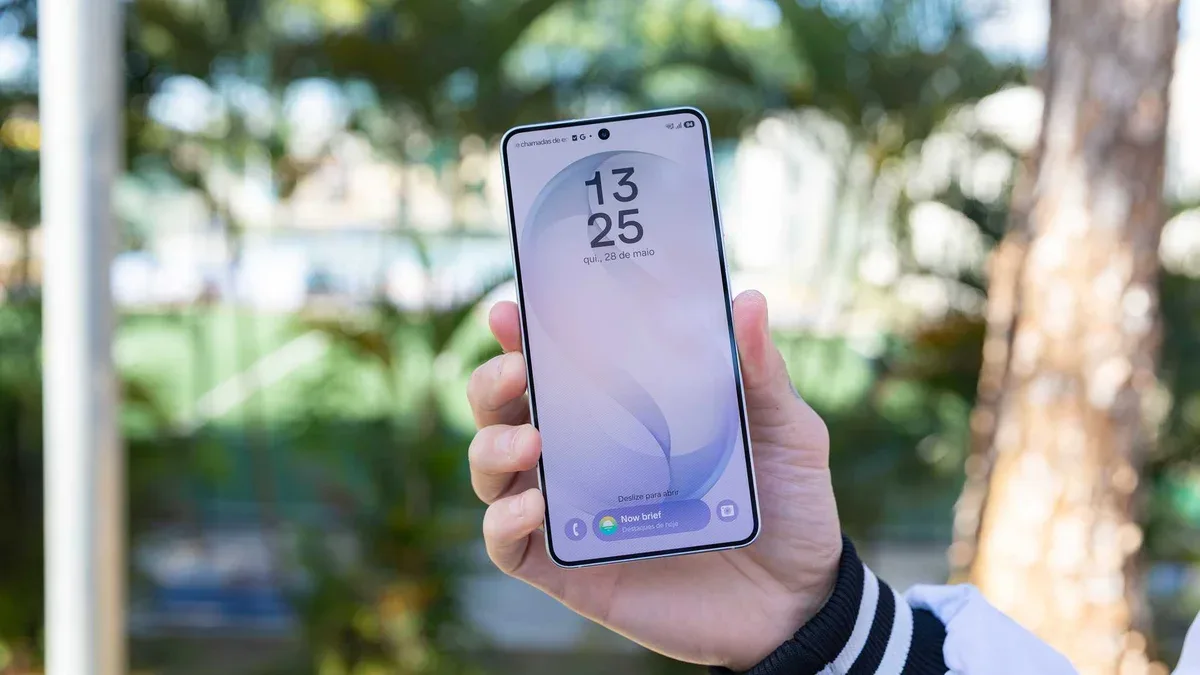 One UI 9 reduz a taxa de atualização para economizar bateria em celulares Galaxy