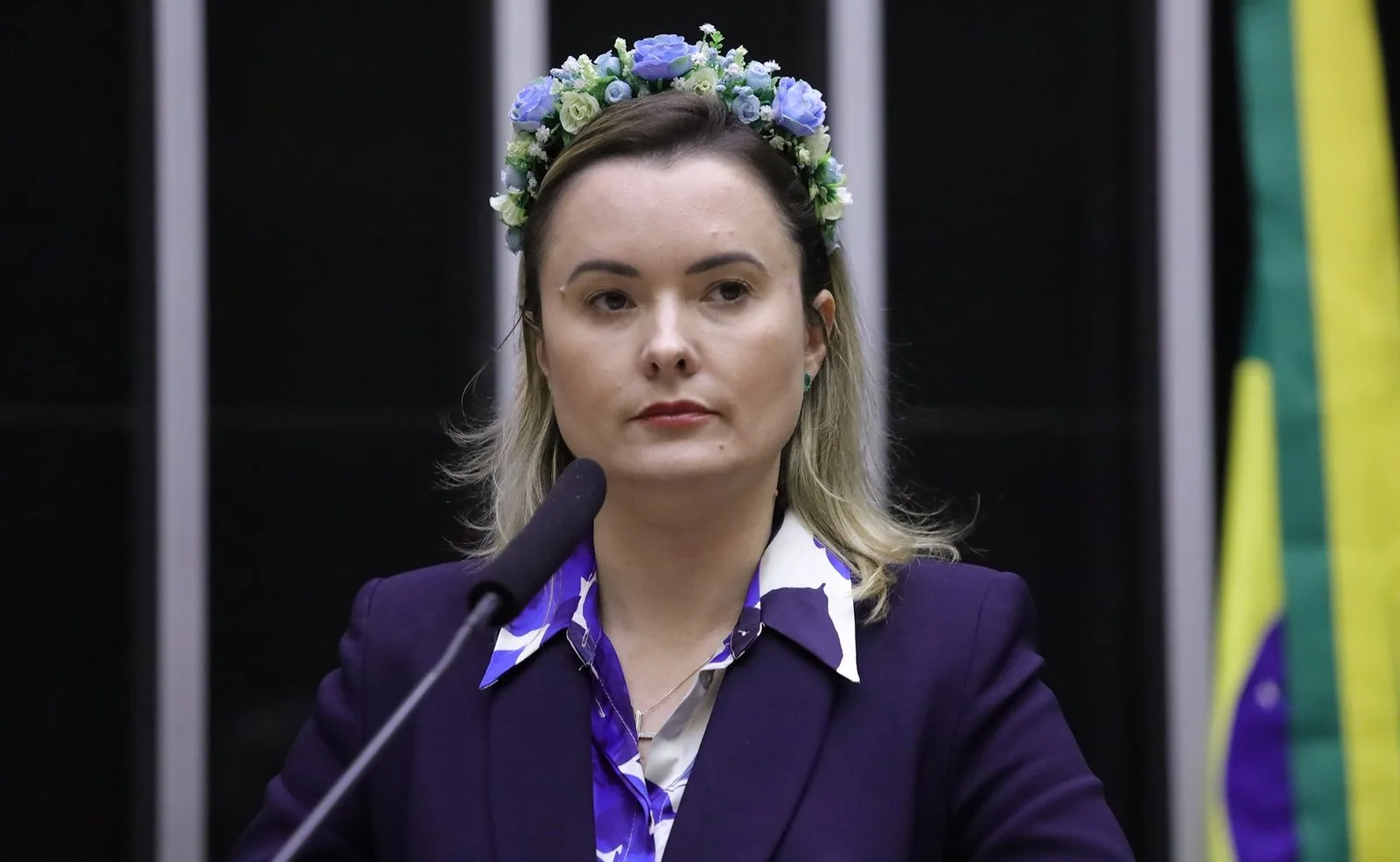 Projeto de Julia Zanatta prevê perdão de multas por falta de vacina contra covid-19