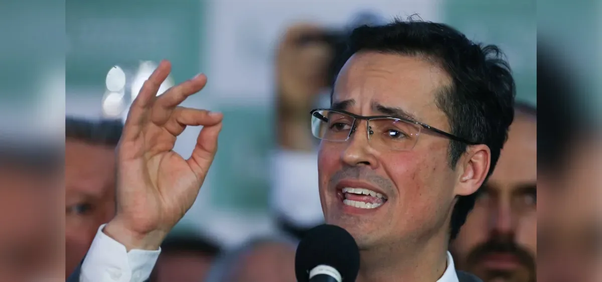 TRE-PR mantém registro de Deltan Dallagnol para disputar o Senado