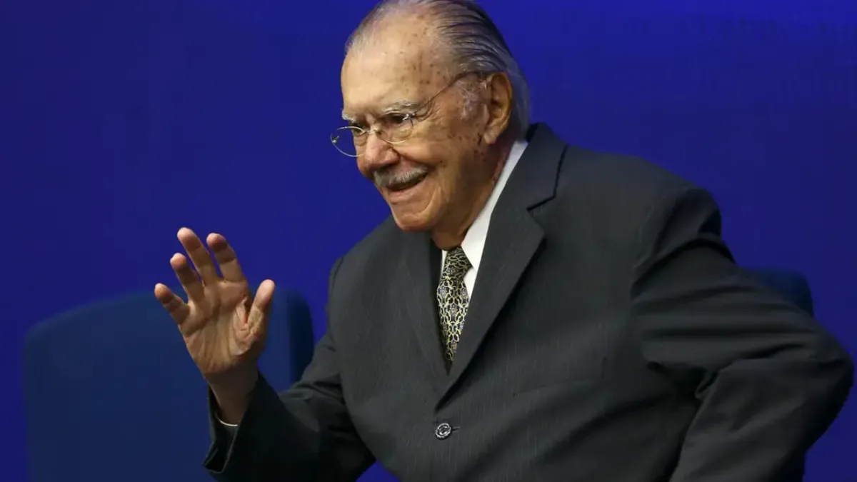 José Sarney segue estável e pode receber alta nos próximos dias
